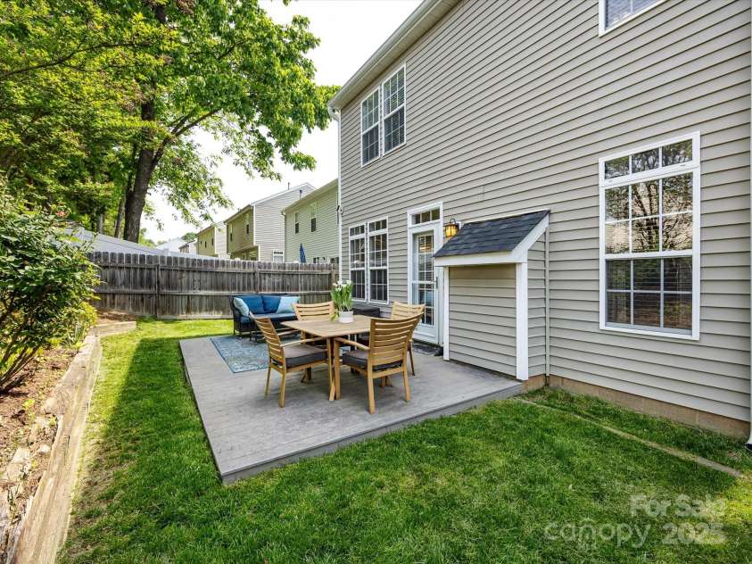 5304 Silabert Avenue, Charlotte, NC 28205.  MLS# CAR4248209, YatesRealty ID 9631. 