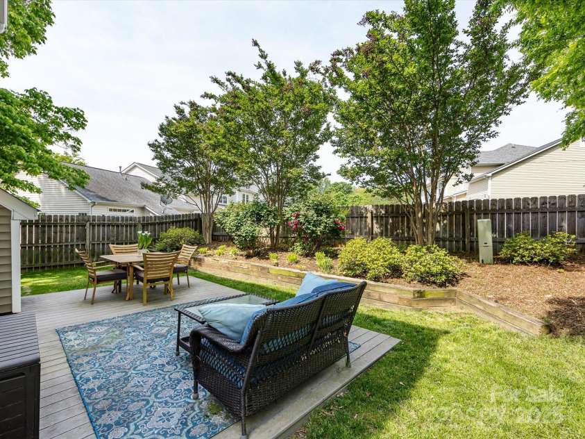 5304 Silabert Avenue, Charlotte, NC 28205.  MLS# CAR4248209, YatesRealty ID 9631. 