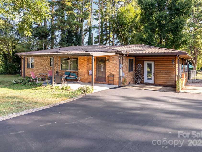 835 Holshouser Road, Rockwell, NC 28138.  MLS# CAR4272934, YatesRealty ID 9631. 