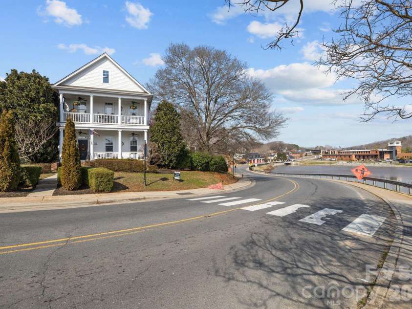 160 Wesleyan Drive, McAdenville, NC 28101.  MLS# CAR4343739, YatesRealty ID 9633. 