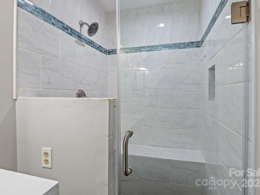 101 Wynnchester Road, Gastonia, NC 28056.  MLS# CAR4251381, YatesRealty ID 9635. 