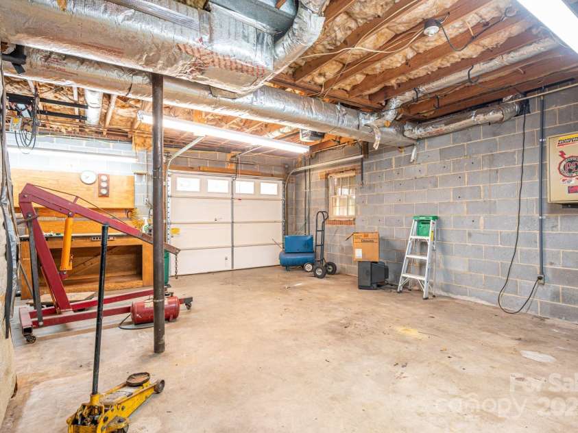 1008 High Wedge Road, Shelby, NC 28152.  MLS# CAR4238355, YatesRealty ID 9636. 