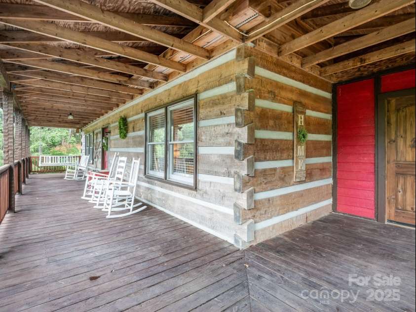 1145 Bearwallow Mountain Road, Hendersonville, NC 28792.  MLS# CAR4287920, YatesRealty ID 9636. 