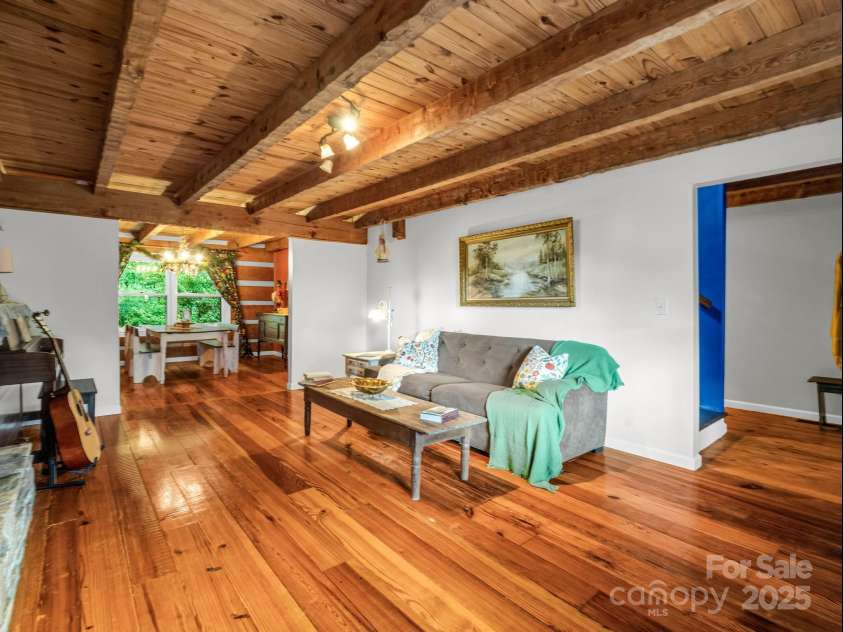 1145 Bearwallow Mountain Road, Hendersonville, NC 28792.  MLS# CAR4287920, YatesRealty ID 9636. 