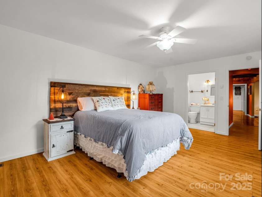 1145 Bearwallow Mountain Road, Hendersonville, NC 28792.  MLS# CAR4287920, YatesRealty ID 9636. 