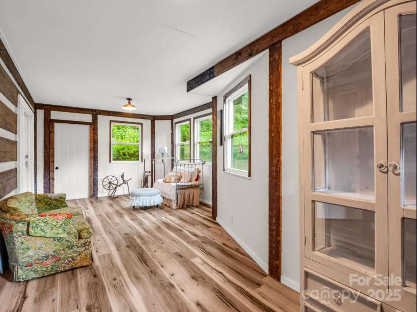 1145 Bearwallow Mountain Road, Hendersonville, NC 28792.  MLS# CAR4287920, YatesRealty ID 9636. 