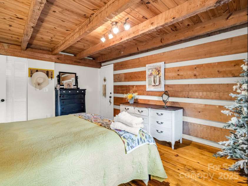 1145 Bearwallow Mountain Road, Hendersonville, NC 28792.  MLS# CAR4287920, YatesRealty ID 9636. 