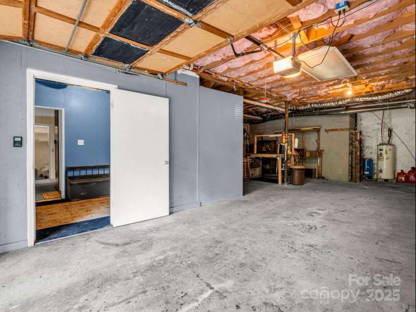 1145 Bearwallow Mountain Road, Hendersonville, NC 28792.  MLS# CAR4287920, YatesRealty ID 9636. 