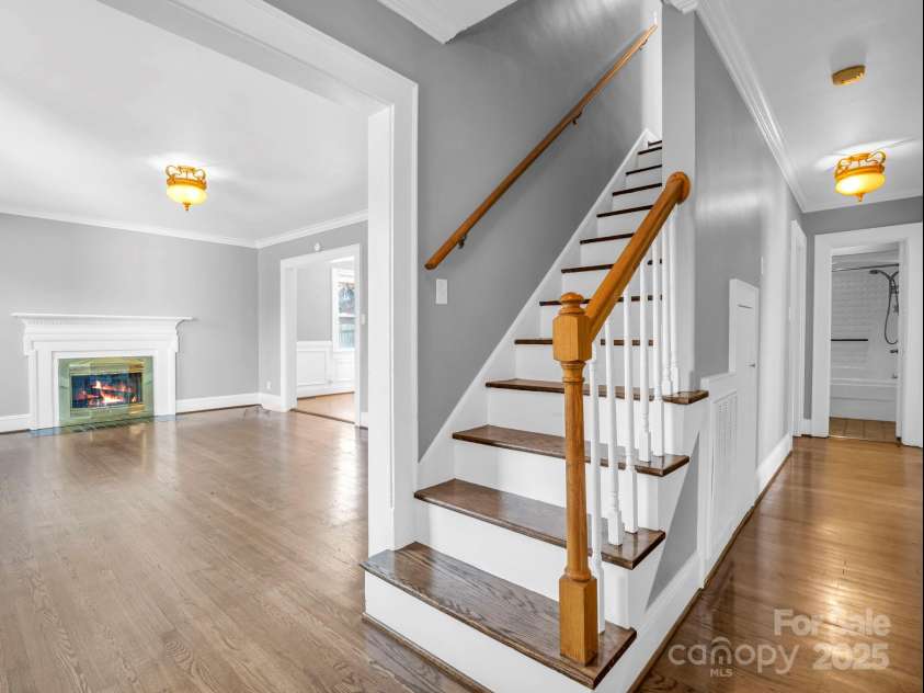 201 Ware Street, Shelby, NC 28150.  MLS# CAR4220372, YatesRealty ID 9637. 