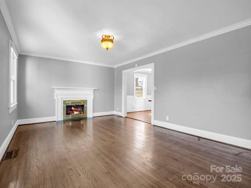 201 Ware Street, Shelby, NC 28150.  MLS# CAR4220372, YatesRealty ID 9637. 