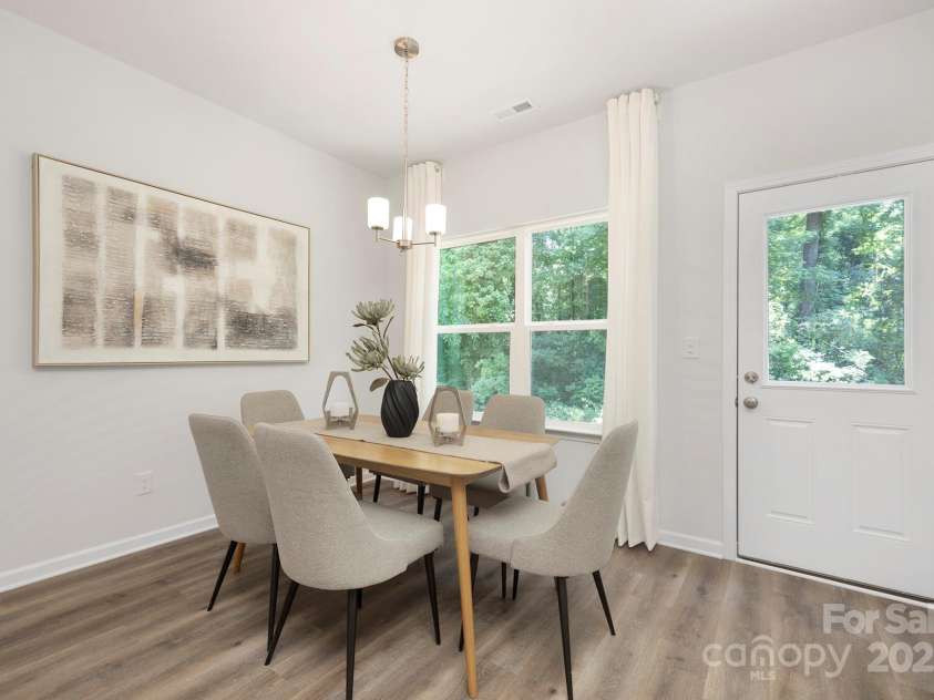 3354 Sugar Creek Road, Charlotte, NC 28269.  MLS# CAR4244751, YatesRealty ID 9638. Representation