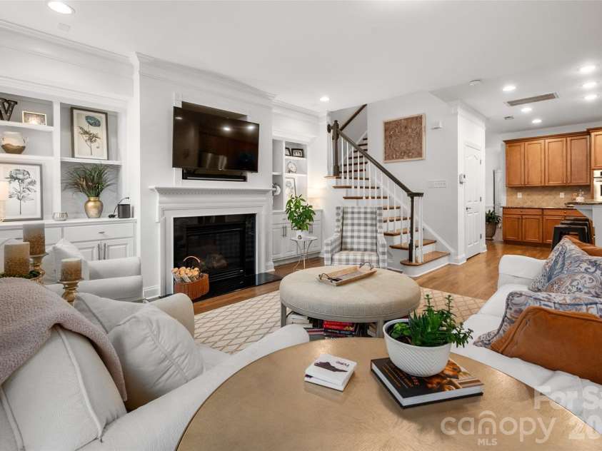 3321 Luke Crossing Drive, Charlotte, NC 28226.  MLS# CAR4334675, YatesRealty ID 9639. 