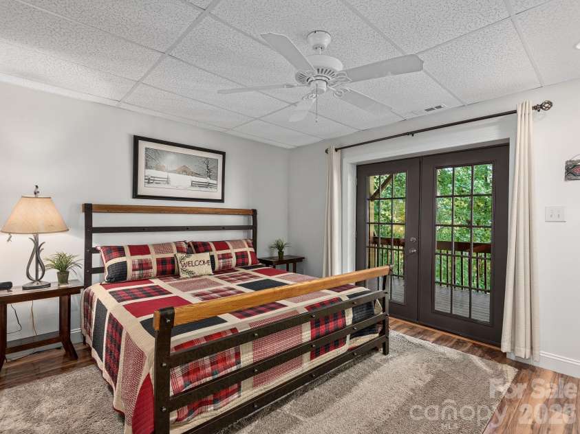 420 Chimney Rock Drive, Weaverville, NC 28787.  MLS# CAR4362209, YatesRealty ID 9640. 