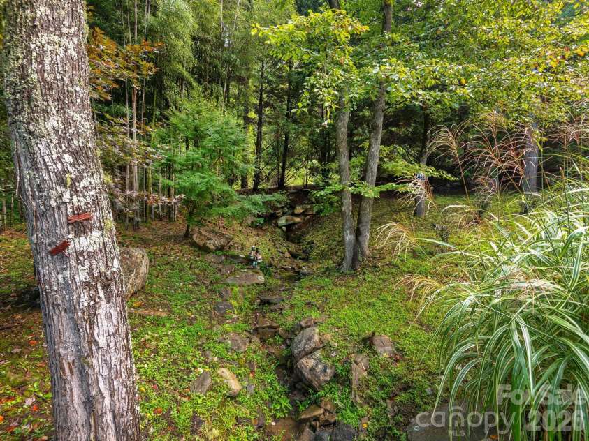420 Chimney Rock Drive, Weaverville, NC 28787.  MLS# CAR4362209, YatesRealty ID 9640. 