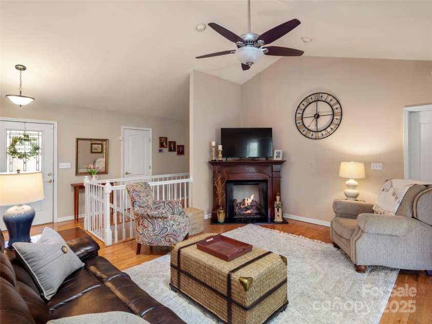 47 Chastain Hill Road, Mills River, NC 28759.  MLS# CAR4251084, YatesRealty ID 9640. 