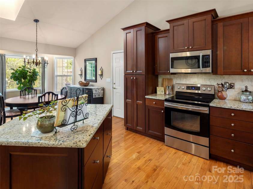 47 Chastain Hill Road, Mills River, NC 28759.  MLS# CAR4251084, YatesRealty ID 9640. 