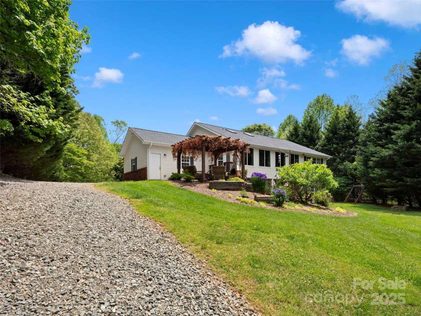 47 Chastain Hill Road, Mills River, NC 28759.  MLS# CAR4251084, YatesRealty ID 9640. 