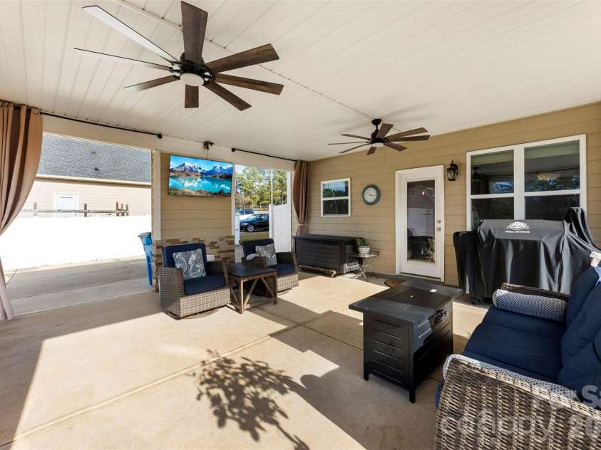 164 Reese Wilson Road, Belmont, NC 28012.  MLS# CAR4358755, YatesRealty ID 9642. 