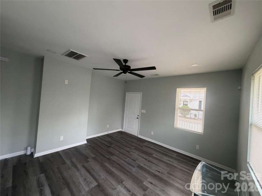 561 2nd Street, Chester, SC 29706.  MLS# CAR4353888, YatesRealty ID 9643. 
