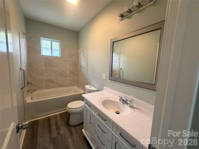 561 2nd Street, Chester, SC 29706.  MLS# CAR4353888, YatesRealty ID 9643. 