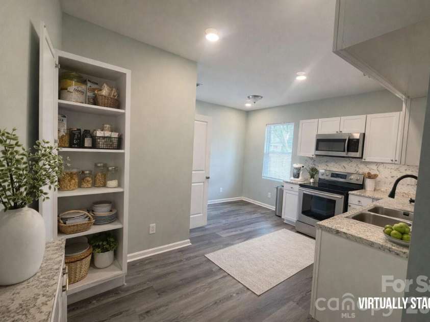 561 2nd Street, Chester, SC 29706.  MLS# CAR4353888, YatesRealty ID 9643. 