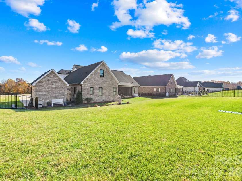 2983 Tavistock Lane, Lincolnton, NC 28092.  MLS# CAR4353084, YatesRealty ID 9644. Fenced Back Yard