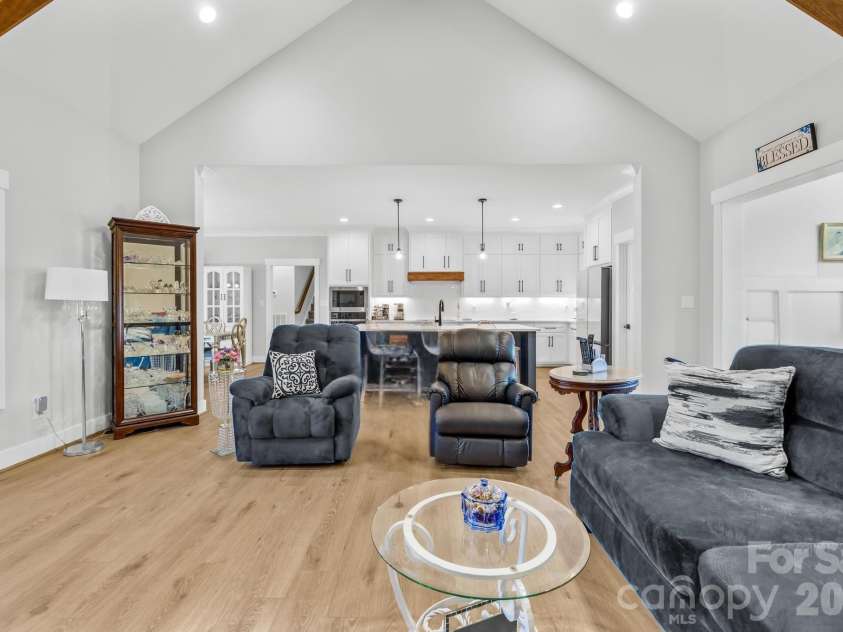 2983 Tavistock Lane, Lincolnton, NC 28092.  MLS# CAR4353084, YatesRealty ID 9644. View into kitchen