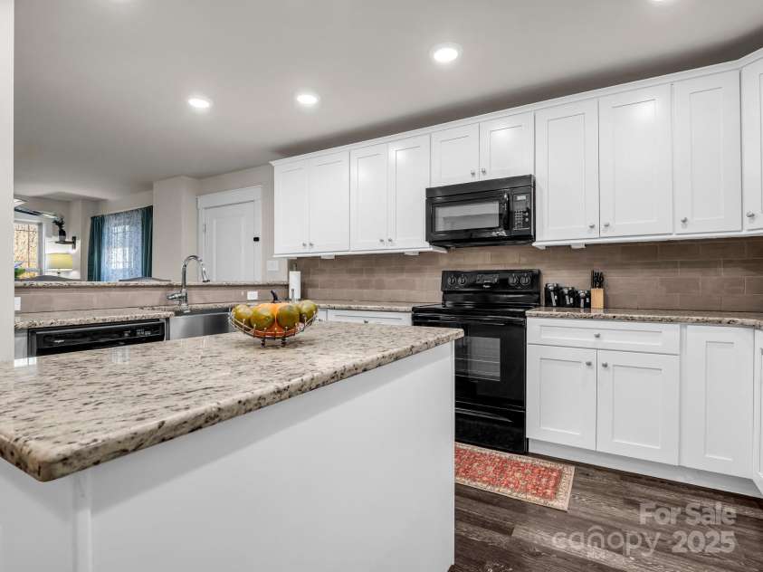 178 Flynn Court, Lake Lure, NC 28746.  MLS# CAR4204913, YatesRealty ID 9645. 