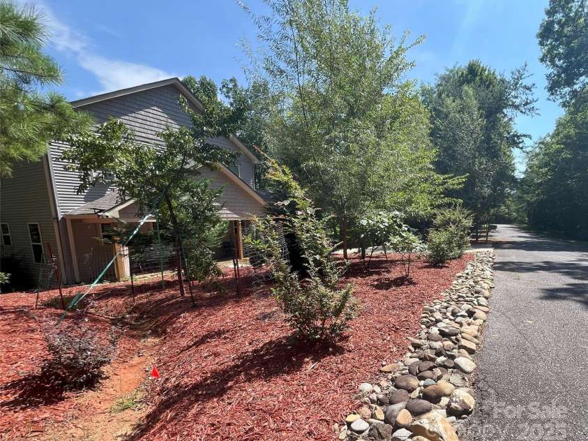 178 Flynn Court, Lake Lure, NC 28746.  MLS# CAR4204913, YatesRealty ID 9645. 