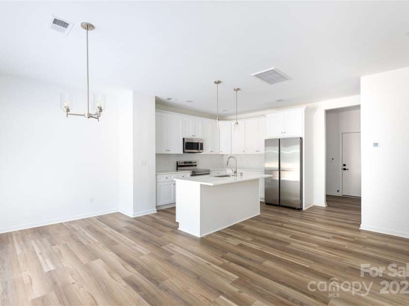 6223 Rockwell Boulevard, Charlotte, NC 28269.  MLS# CAR4247451, YatesRealty ID 9646. 