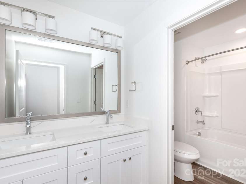 6223 Rockwell Boulevard, Charlotte, NC 28269.  MLS# CAR4247451, YatesRealty ID 9646. 