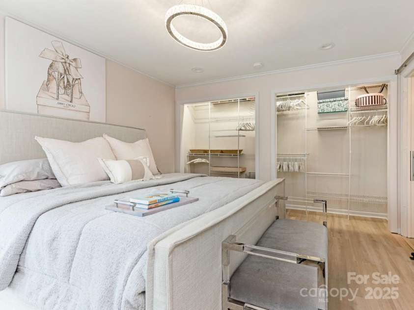 212 10th Street, Charlotte, NC 28202.  MLS# CAR4260172, YatesRealty ID 9647. Primary Bedroom dual closets