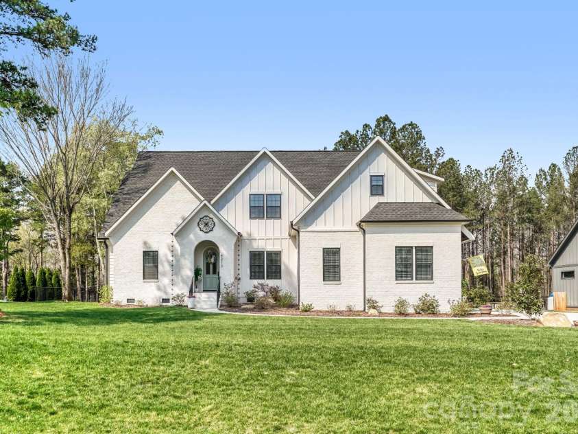 4213 Blair Road, Maiden, NC 28650.  MLS# CAR4362380, YatesRealty ID 9648. 