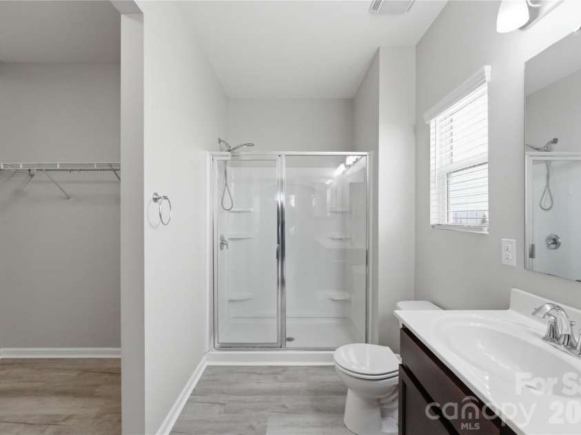 224 Fesperman Circle, Troutman, NC 28166.  MLS# CAR4373593, YatesRealty ID 965. Primary Bathroom