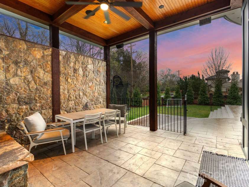 4336 Tottenham Road, Charlotte, NC 28226.  MLS# CAR4226280, YatesRealty ID 9651. 
