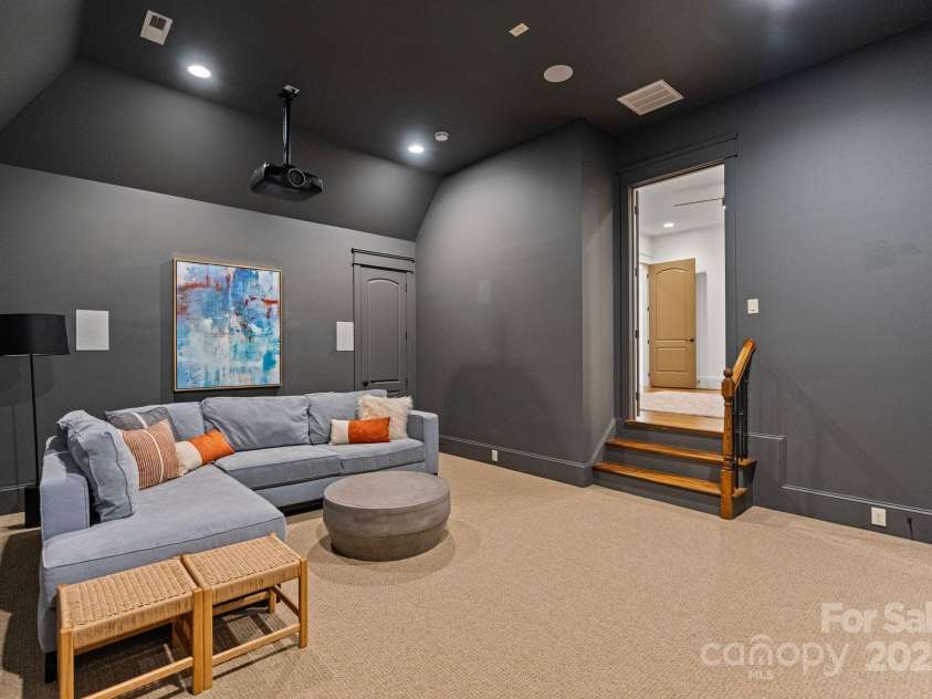 4336 Tottenham Road, Charlotte, NC 28226.  MLS# CAR4226280, YatesRealty ID 9651. 