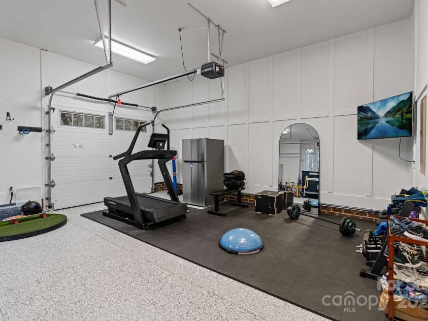 4336 Tottenham Road, Charlotte, NC 28226.  MLS# CAR4226280, YatesRealty ID 9651. 