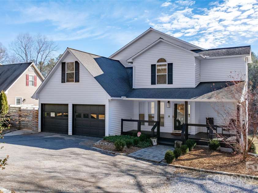 968 Plantation Drive, Marion, NC 28752.  MLS# CAR4322490, YatesRealty ID 9652. 