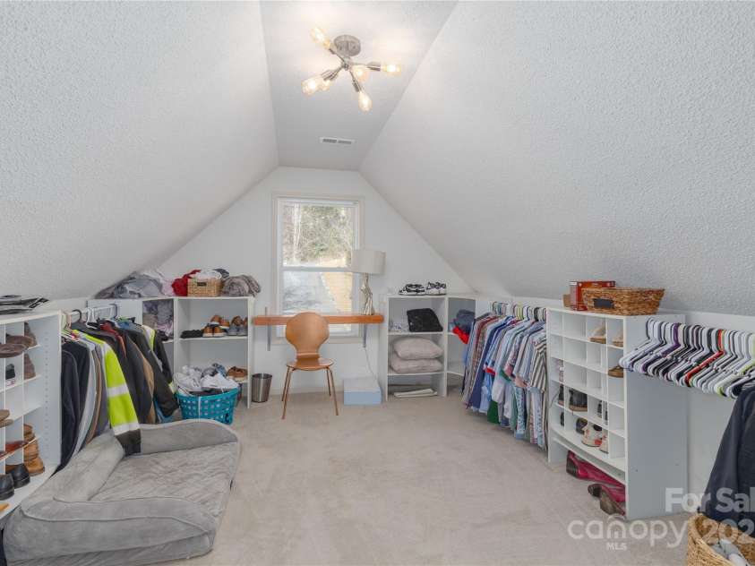 968 Plantation Drive, Marion, NC 28752.  MLS# CAR4322490, YatesRealty ID 9652. 