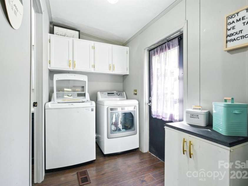 235 Pine Valley Road, Cullowhee, NC 28723.  MLS# CAR4250590, YatesRealty ID 9654. 