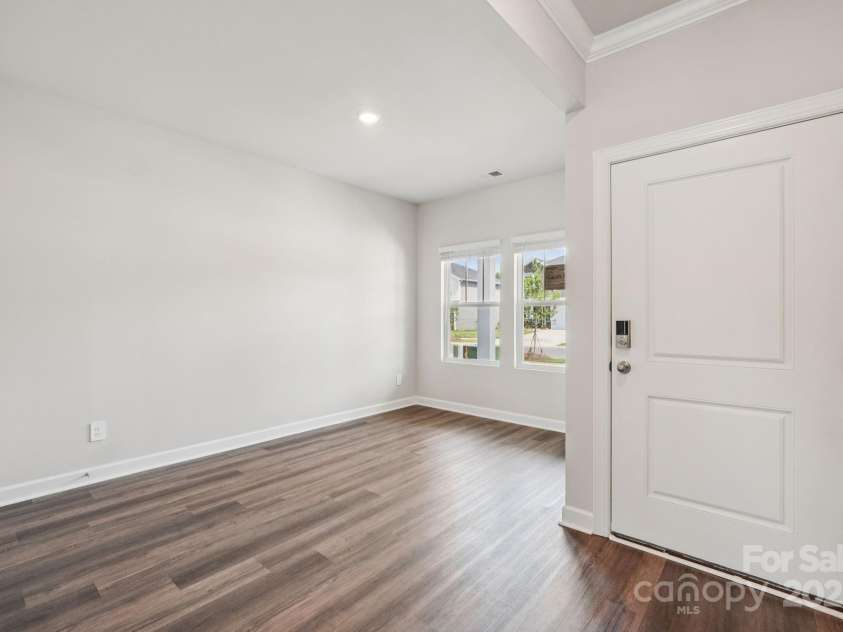 2073 Sunflower Circle, Newton, NC 28658.  MLS# CAR4332396, YatesRealty ID 9656. 