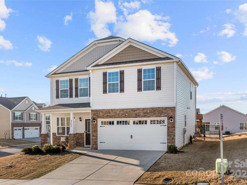 9706 Tea Garden Drive, Gastonia, NC 28056.  MLS# CAR4236017, YatesRealty ID 9657. Beautiful two story home! 9706 Tea Garden Drive, Gastonia NC