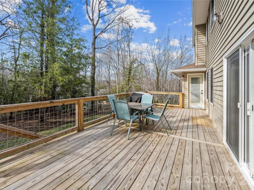 112 Bridlewood Trail, Mills River, NC 28759.  MLS# CAR4351397, YatesRealty ID 9659. Brand new and spacious back deck! 