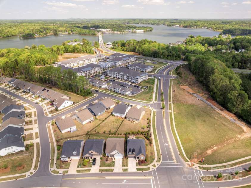 16004 Tulloch Road, Charlotte, NC 28278.  MLS# CAR4244766, YatesRealty ID 9661. 
