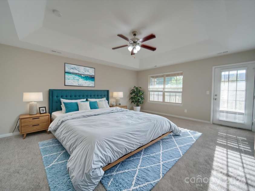 131 Renville Place, Mooresville, NC 28115.  MLS# CAR4189884, YatesRealty ID 9662. 