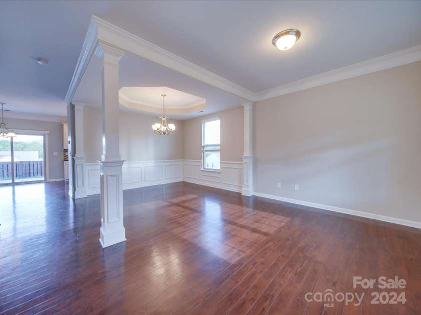 131 Renville Place, Mooresville, NC 28115.  MLS# CAR4189884, YatesRealty ID 9662. 