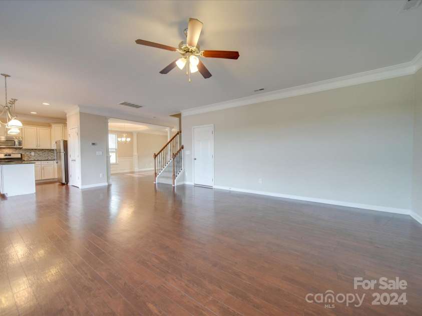 131 Renville Place, Mooresville, NC 28115.  MLS# CAR4189884, YatesRealty ID 9662. 