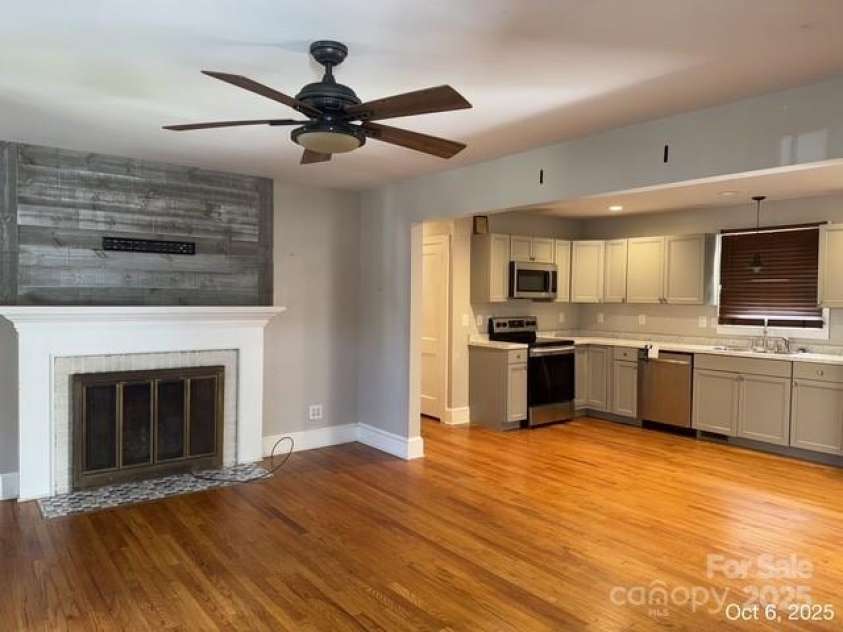 713 Circle Drive, Lenoir, NC 28645.  MLS# CAR4314281, YatesRealty ID 9663. 