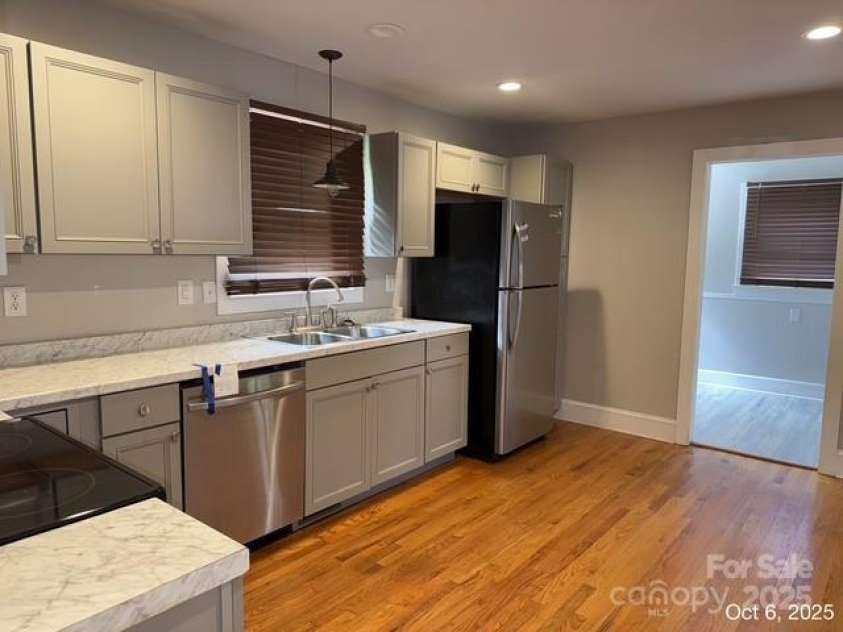 713 Circle Drive, Lenoir, NC 28645.  MLS# CAR4314281, YatesRealty ID 9663. 