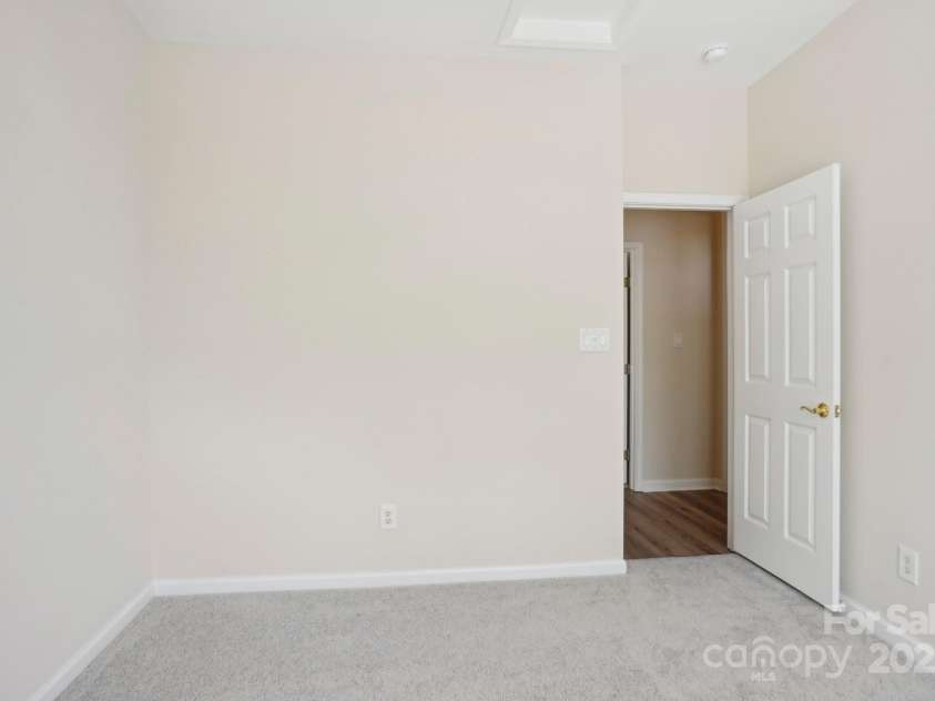 117 Pine Lake Drive, Monroe, NC 28110.  MLS# CAR4248493, YatesRealty ID 9664. 